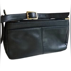 Etienne Aigner Elegant Black Leather Shoulder Bag